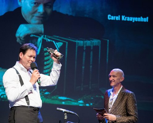 Carel Kraayenhof ontvangt de Edison Oeuvre Award
